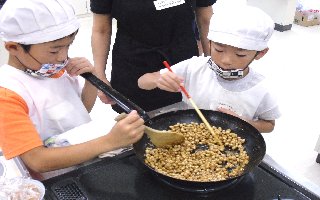 黒砂糖豆に作りに挑戦