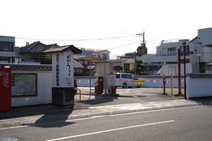 下屋敷前駐車場 2025