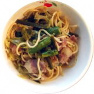 3春野菜とベーコンのスパゲティ 3春野菜とベーコンのスパゲティ