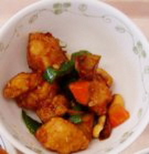 5.鶏肉とナッツの揚げ煮 5.鶏肉とナッツの揚げ煮