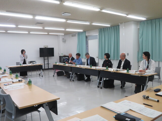 IMG_1936 R8第1回懇話会2